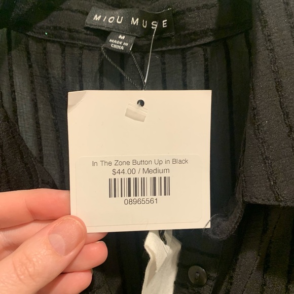 NWT Striped Button Down Blouse - Picture 4 of 7